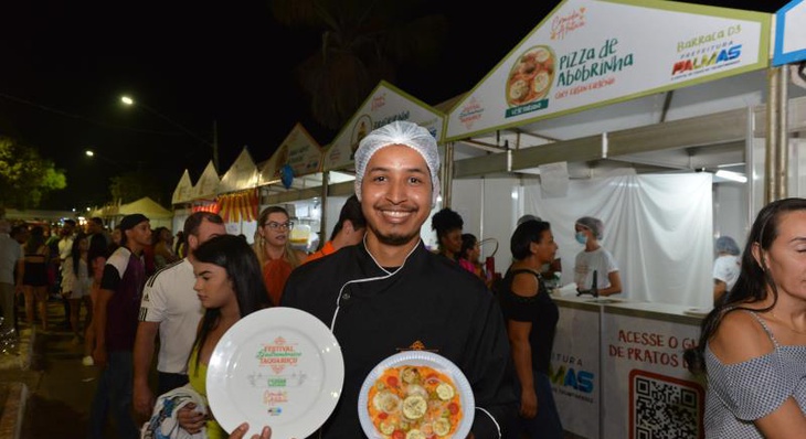 Chef Elisson de França ganhou em 1º lugar na categoria vegetariana com a Pizza de Abobrinha