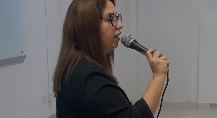 Advogada especialista em Direito Público, Christiana Ferraz compartilha conhecimentos sobre trâmites relacionados a nova lei de processos e despesas