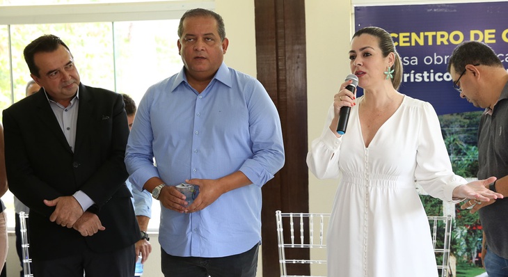 Prefeita Cinthia Ribeiro destacou que é a primeira vez que Taquaruçu está recebendo a maior obra de recursos federais