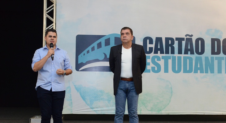 O presidente da Fundação Municipal da Infância e Juventude de Palmas (FIJP), Nahylton Alen ao lado do prefeito de Palmas, Carlos Amastha