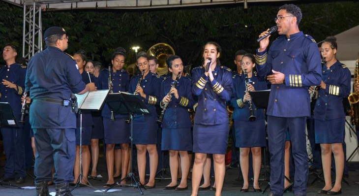 Orquestra Jovem da Guarda Metropolitana de Palmas embalou o festividade com muita música