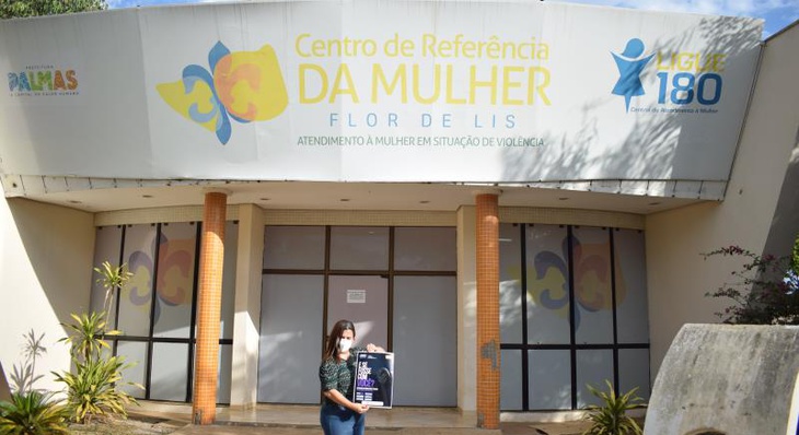 Centro de Referência da Mulher Flor de Lis recebeu o cartaz de divulgação da campanha