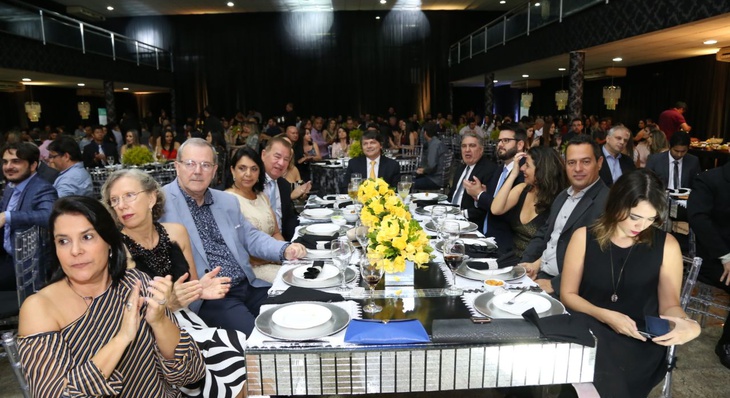 Secretário Eduardo Mantoan representou a prefeita Cinthia Ribeiro no Prêmio Jaime Câmara