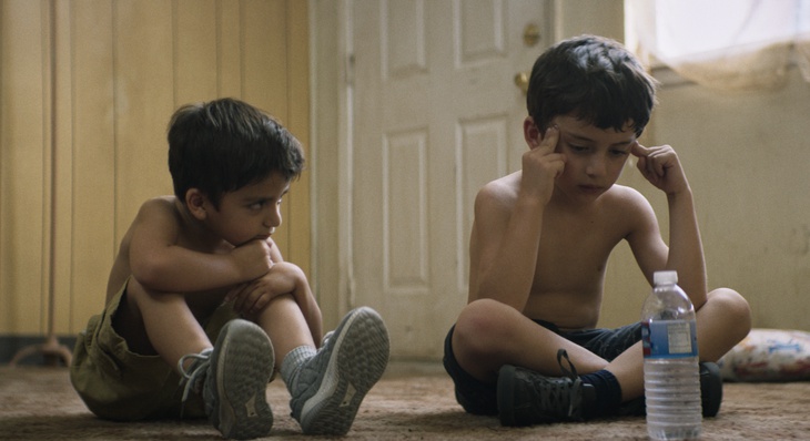 Filme mexicano acompanha a história de dois irmãos que se mudam para os EUA