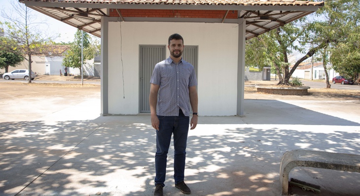 Rafael Sulino de Castro explica que o projeto começou em quadra em que vizinhança já utilizava para prática de basquete 