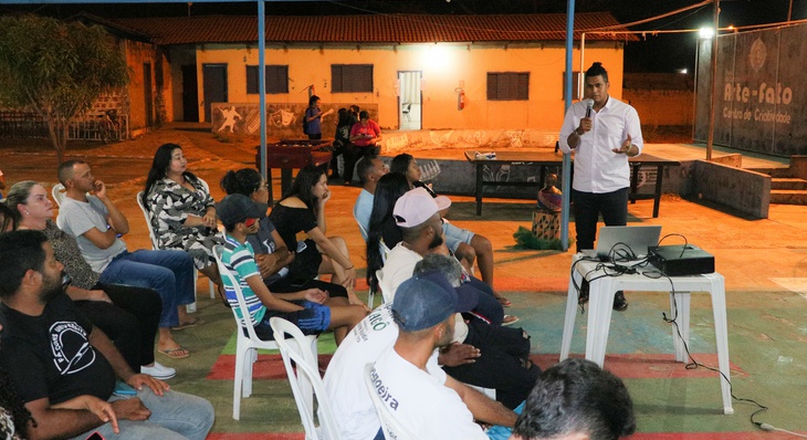 Secretário Executivo da Fundação Cultural de Palmas, Nélio Lopes, durante reunião de mobilização na região norte de Palmas