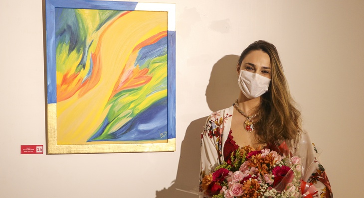 “É uma experiência incrível poder expor e ter o apoio do poder público para veicular a arte em um espaço público", afirmou Lara