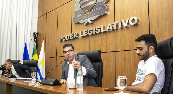 Secretário executivo da Seplad, Eron Bringel, respondeu aos questionamentos dos vereadores sobre a LDO