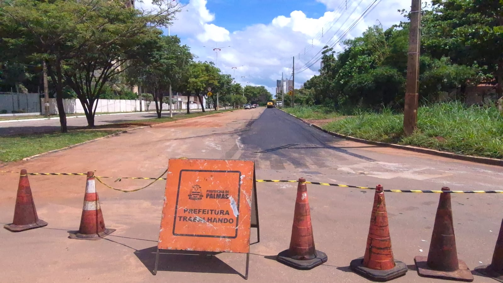 Prefeitura de Palmas inicia recapeamento em trechos das avenidas NS-04 e NS-05