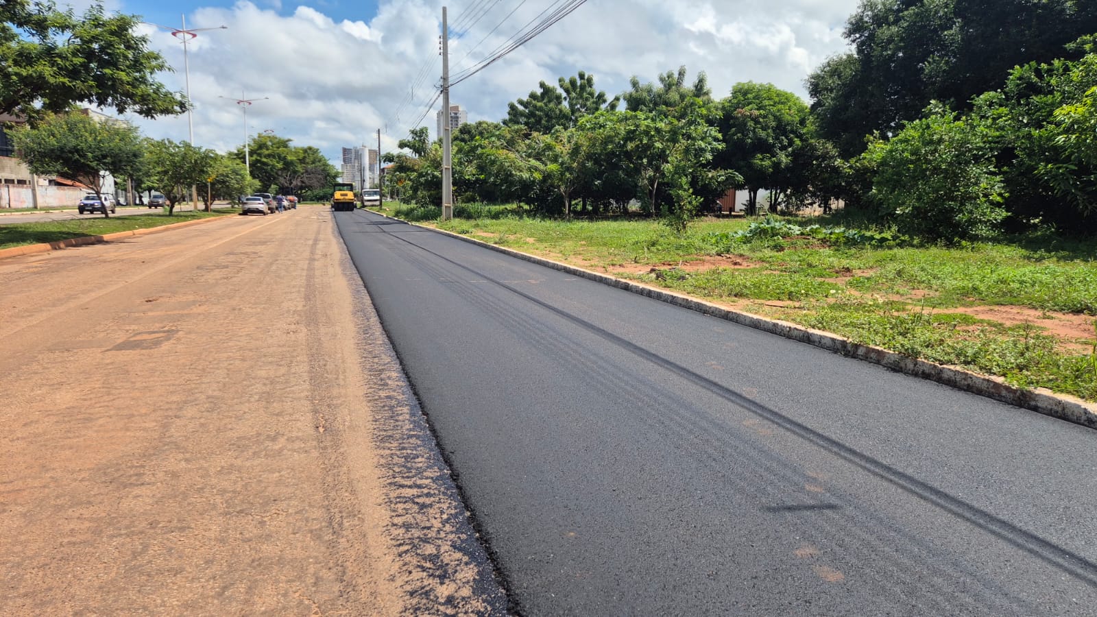 Prefeitura de Palmas inicia recapeamento em trechos das avenidas NS-04 e NS-05