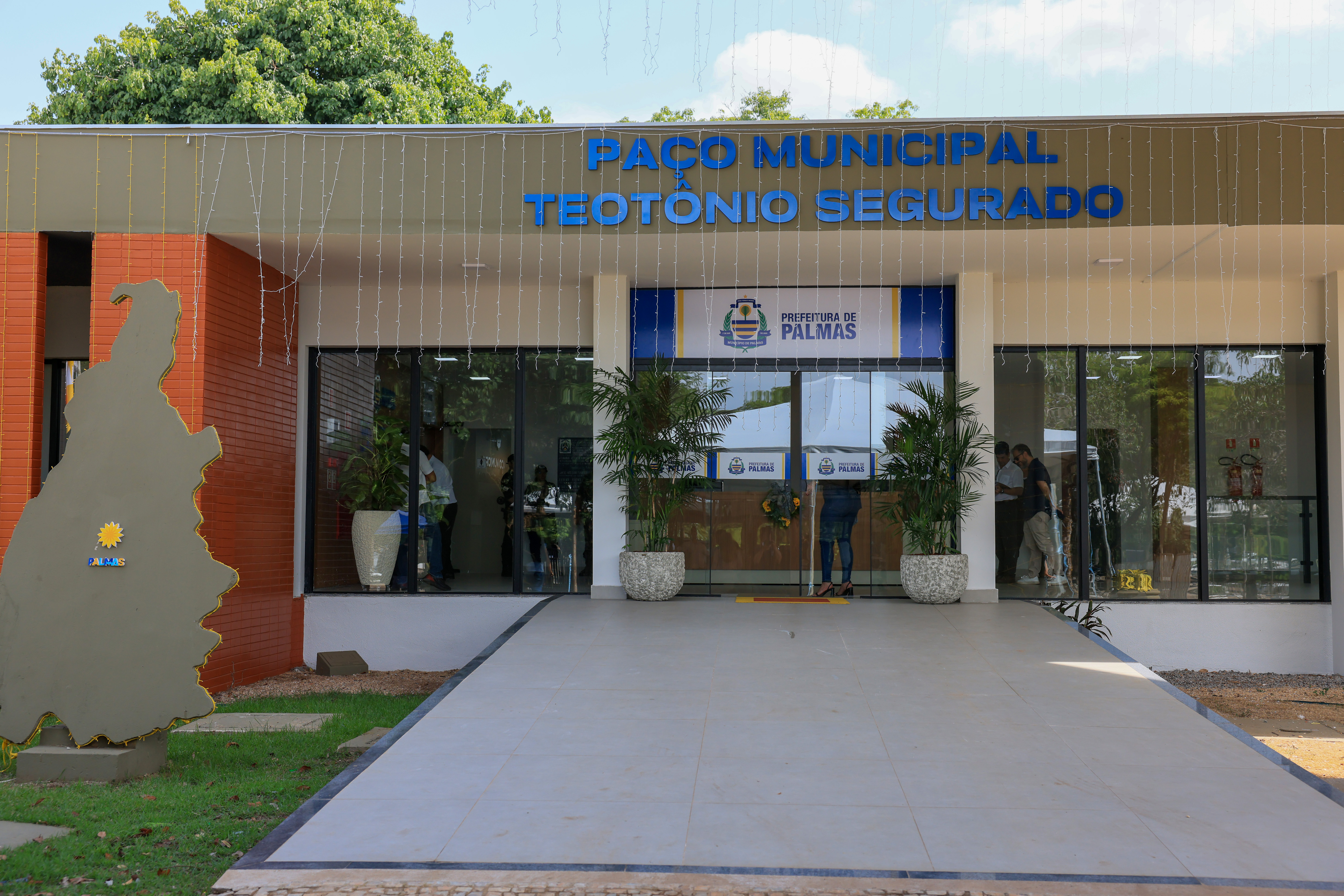 Paço Municipal Teotônio Segurado