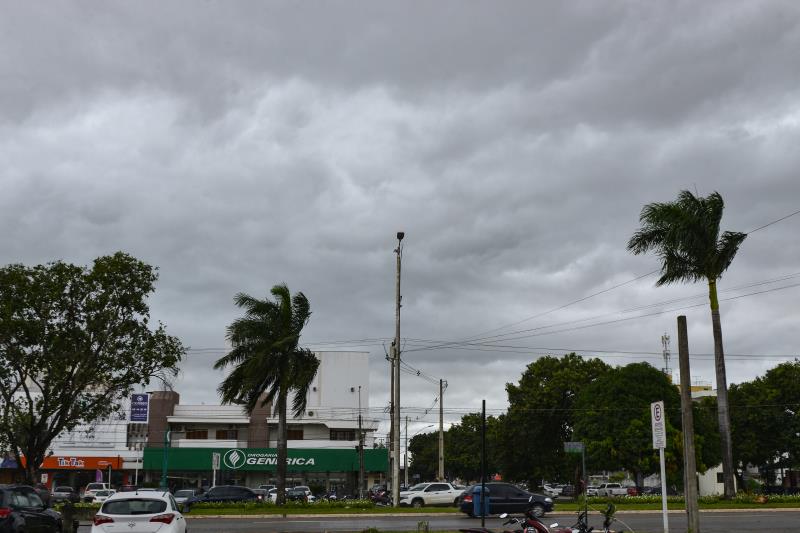 Inmet emite alerta de chuvas intensas para Palmas neste fim de semana