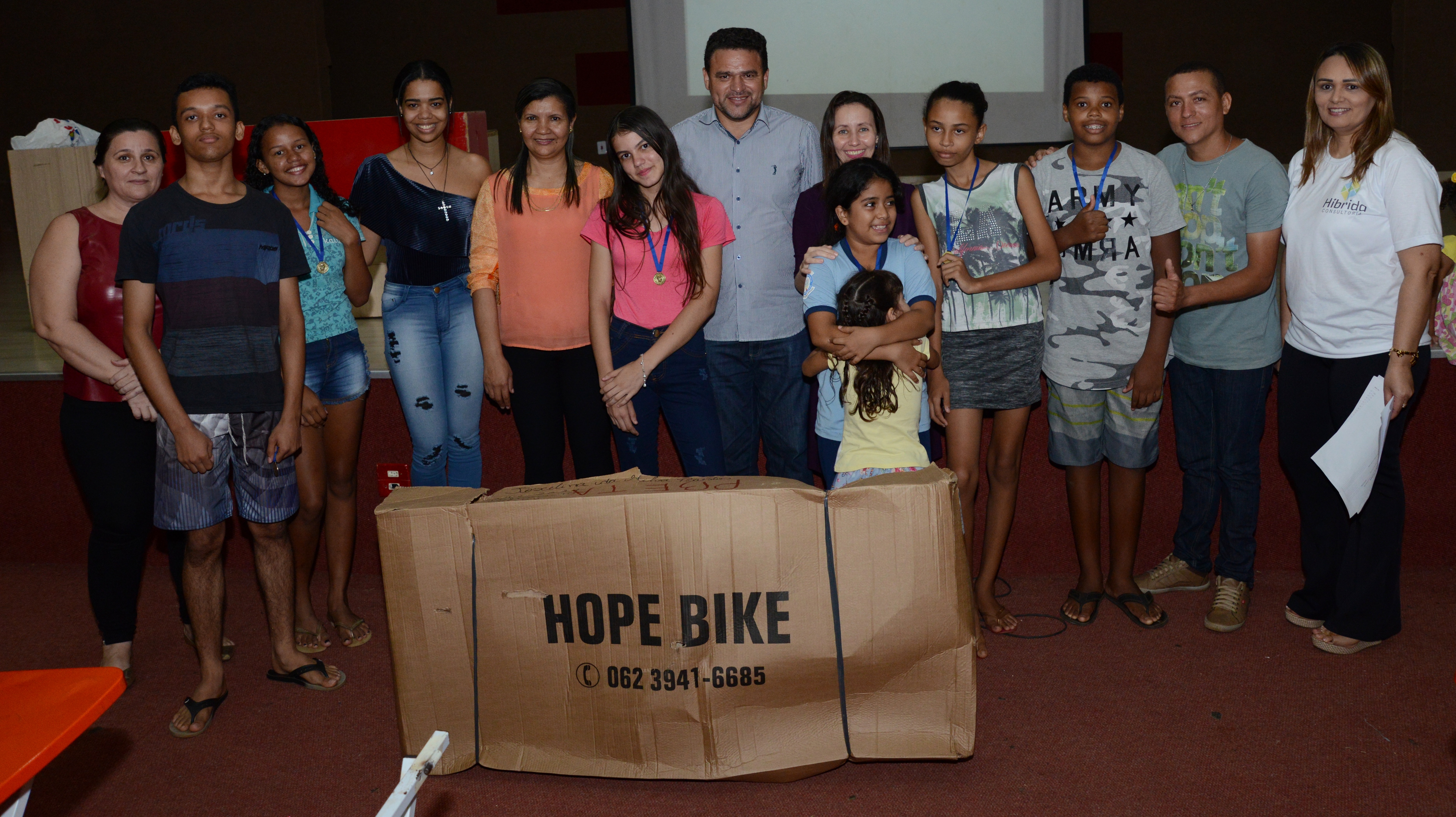 Crianças são premiadas no I Concurso de Redação do Residencial Lago Sul I