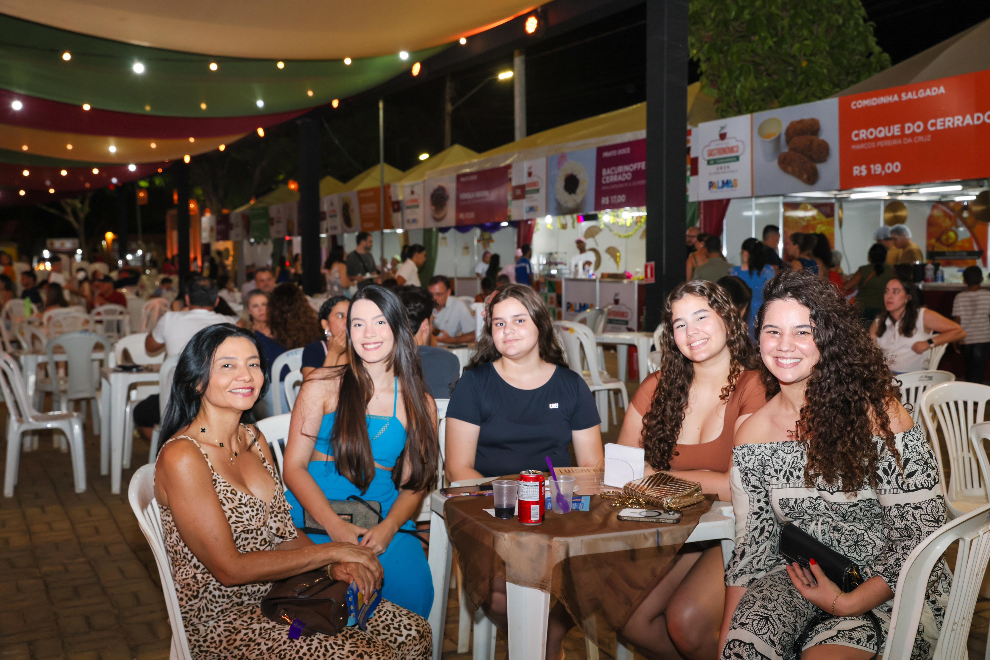 Visitante Manuele Fiametti aproveita a primeira noite