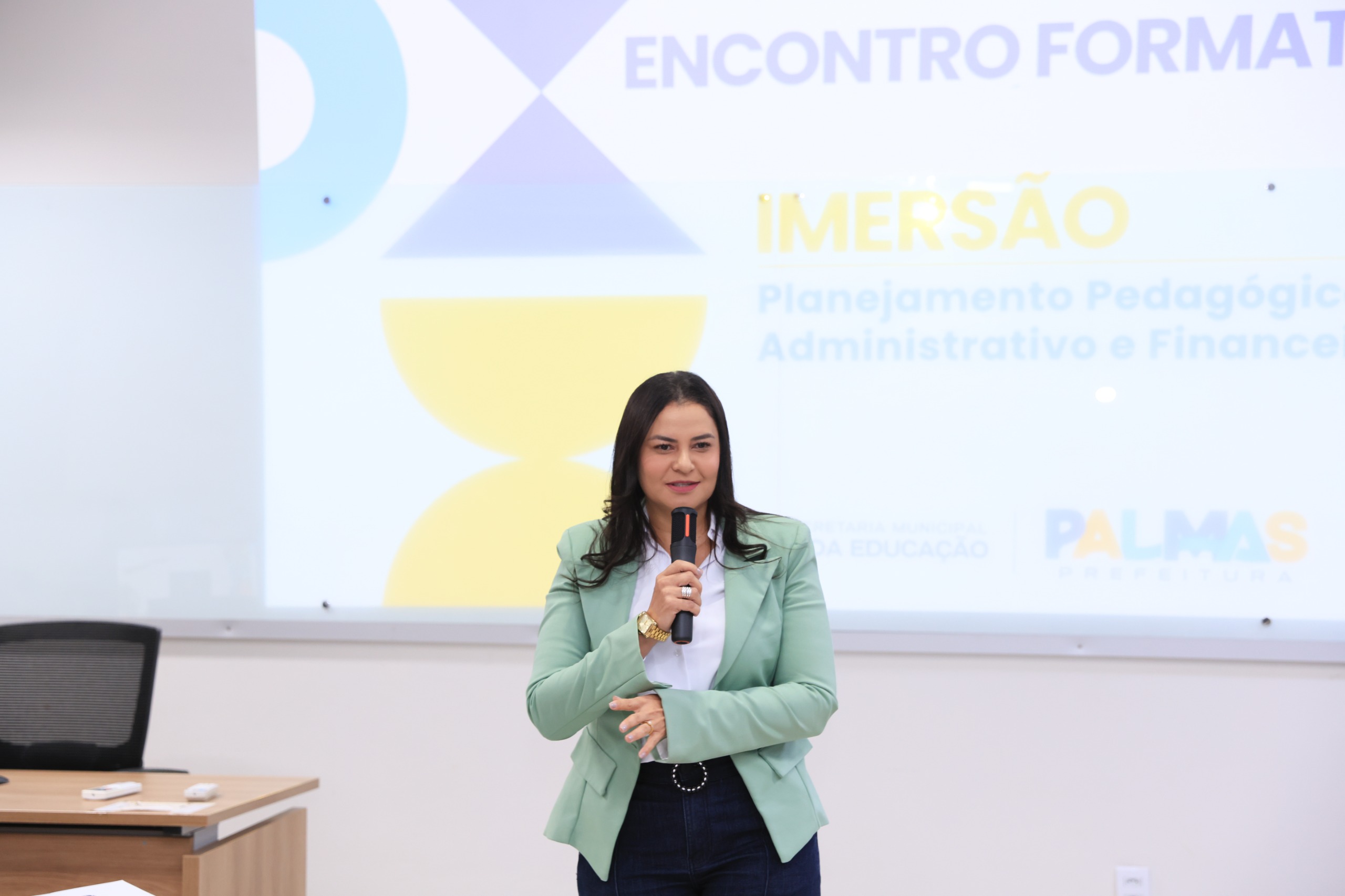 Secretária da Educação, Anice Moura, reforça compromisso com gestores das unidades educacionais