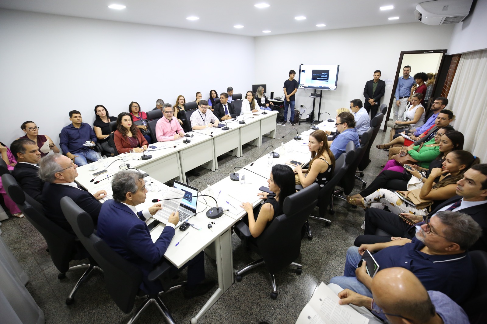 Semus participa de reunião com membros do grupo de monitoramento carcerário do Tocantins