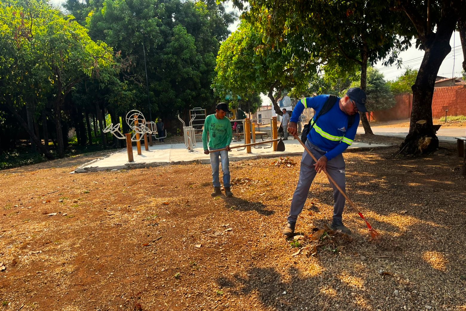 A praça do Setor Bela Vista, em Taquaralto, recebeu limpeza geral