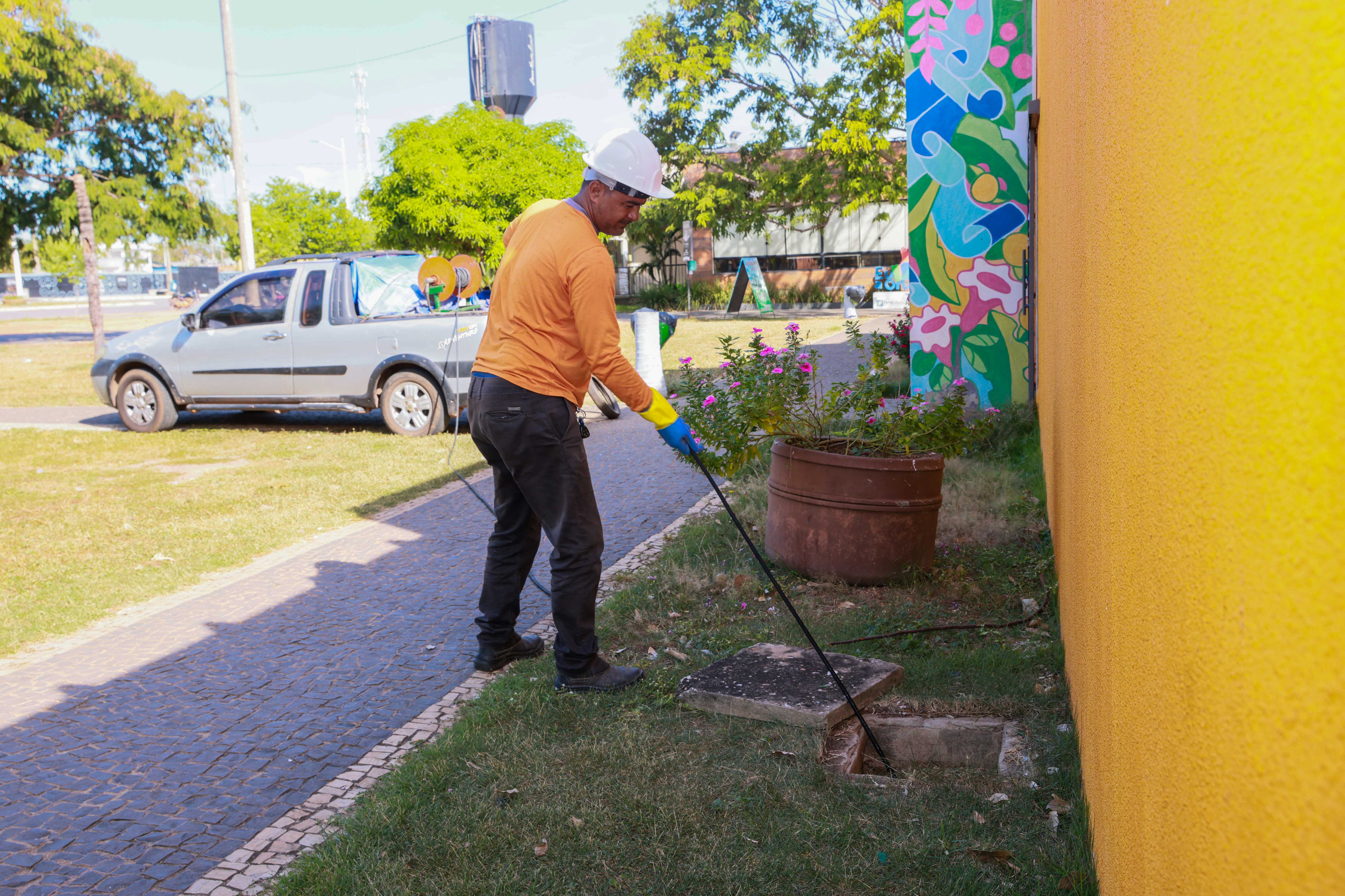 Serviços são necessários para assegurar melhores condições de uso e higiene para os frequentadores
