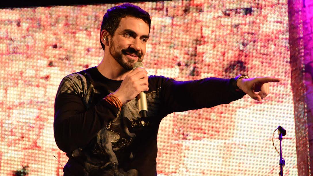 Padre Fábio de Melo e Anjos de Resgate são algumas das atrações do Capital da Fé nesta segunda, 12