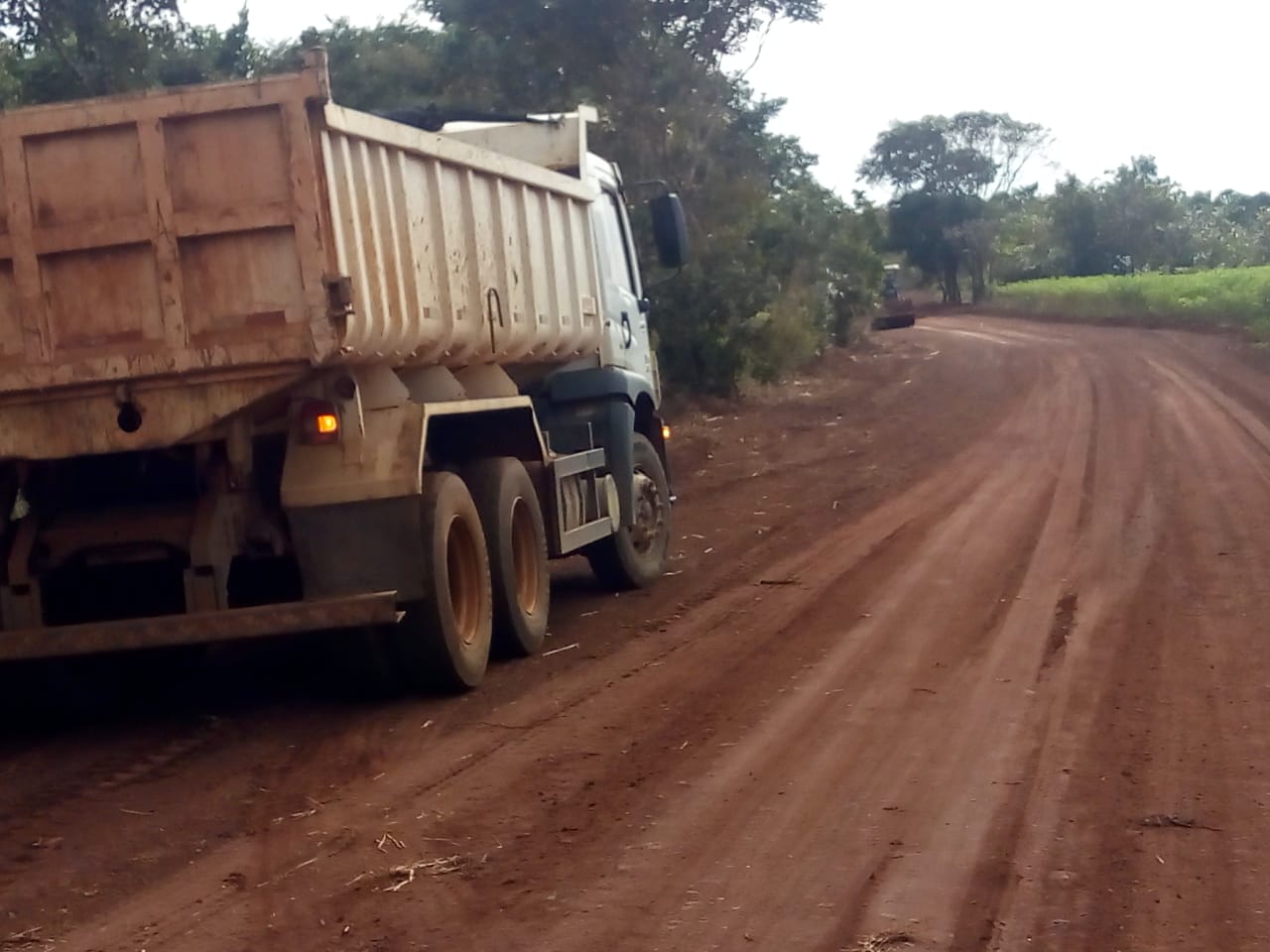 Programa Melhor Caminho assegura o melhoramento de mais de três mil quilômetros de estradas vicinais em Palmas