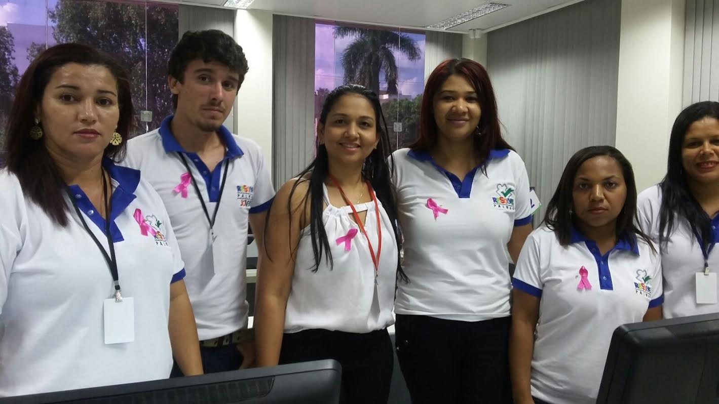Servidores do Resolve Palmas aderem à campanha Outubro Rosa
