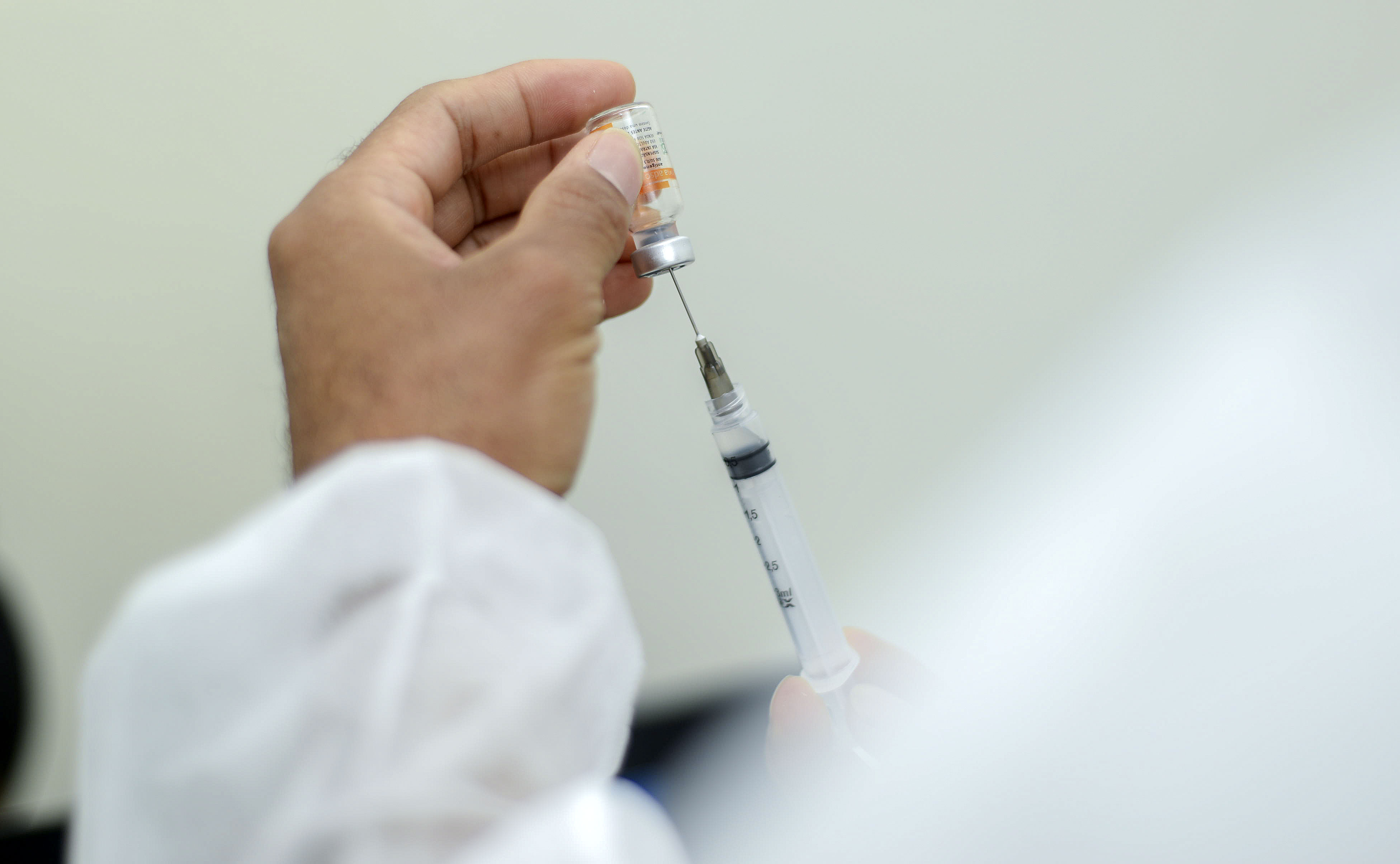 Vacinação contra Covid-19 continua em nove pontos da Capital nesta terça-feira, 11