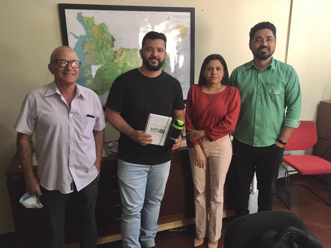 Reunião define cursos para a cadeia produtiva de leite da Capital