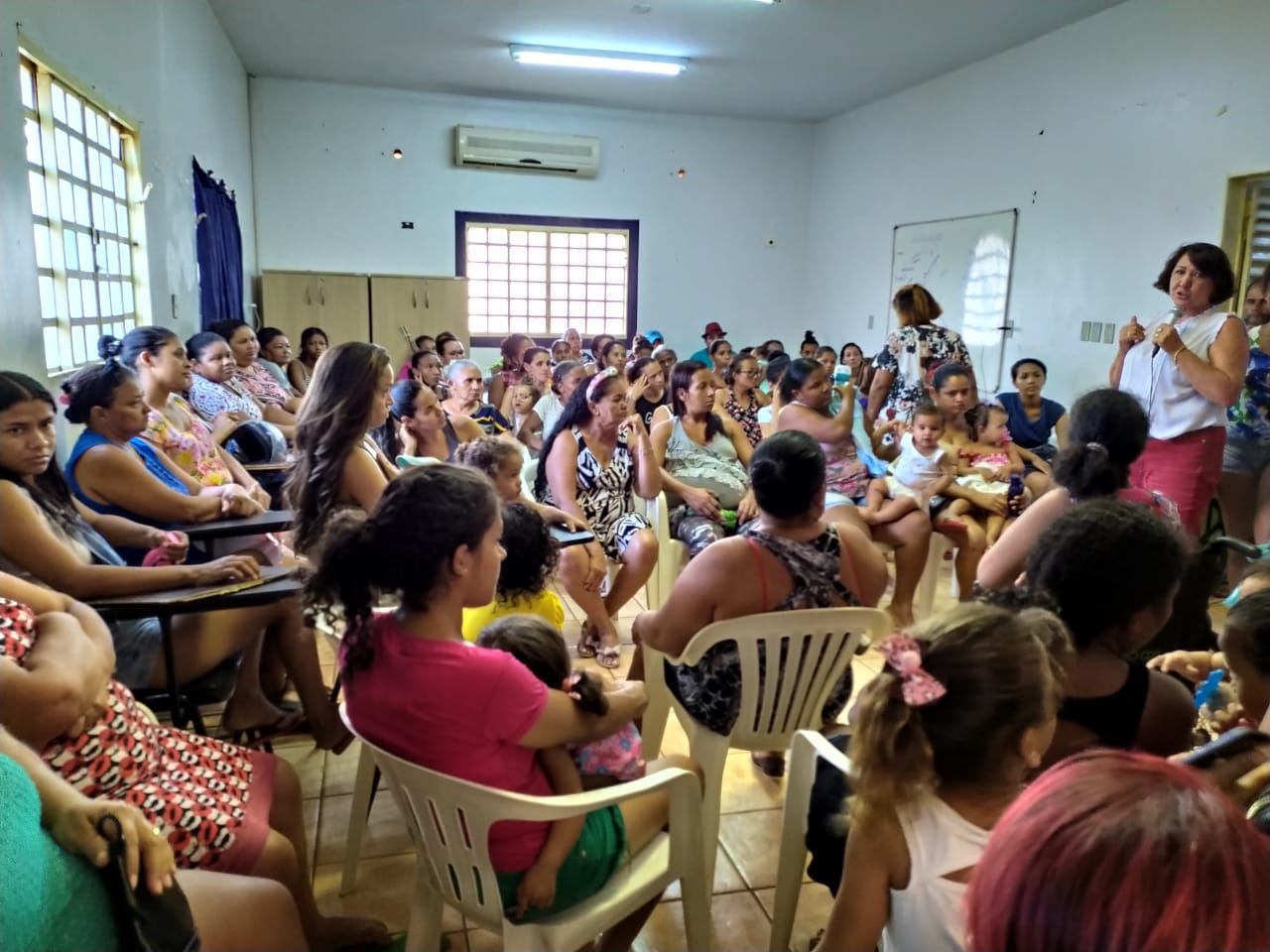 Série de reuniões com beneficiários do Bolsa Família promove esclarecimento sobre o funcionamento do programa