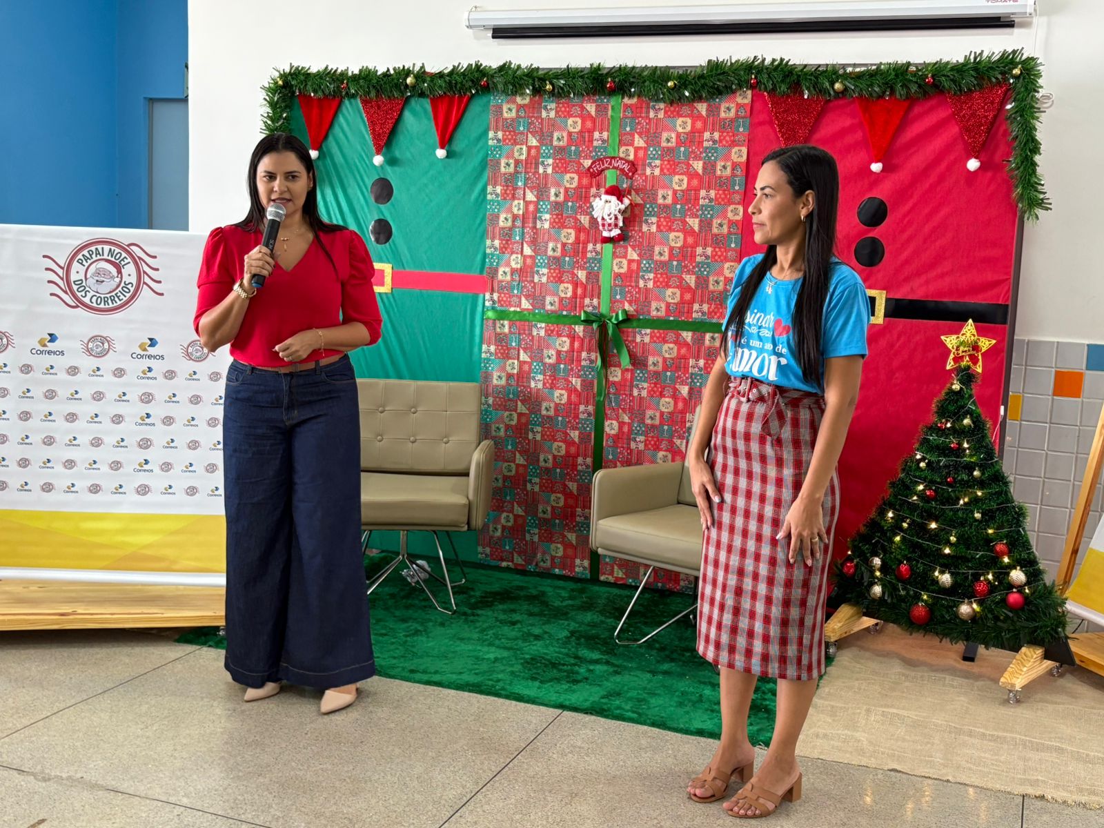 A Secretária Municipal da Educação, Anice de Souza Moura, aproveitou a oportunidade para agradecer a parceria dos Correios