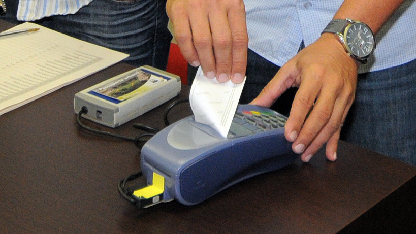 Beneficiários do Cartão do Estudante podem fazer suas recargas de crédito eletrônico até sexta, 29