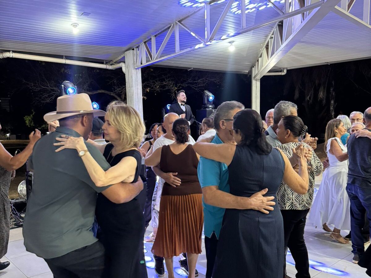 Parque da Pessoa Idosa de Palmas vira palco de espetáculo de bolero