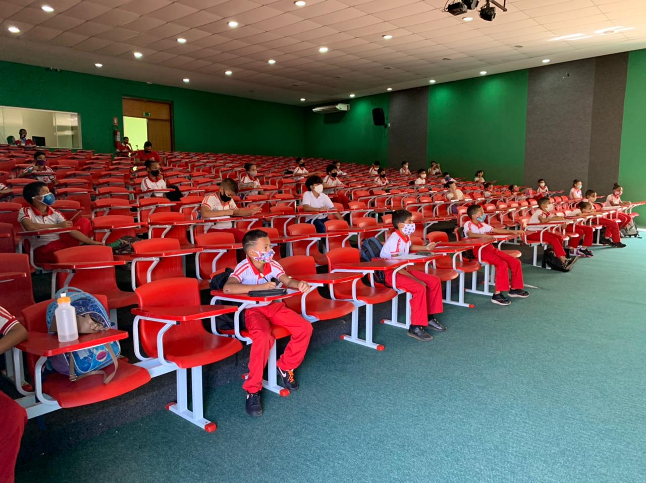 Semed inicia aplicação de provas do Sistema de Avaliação da Educação Básica