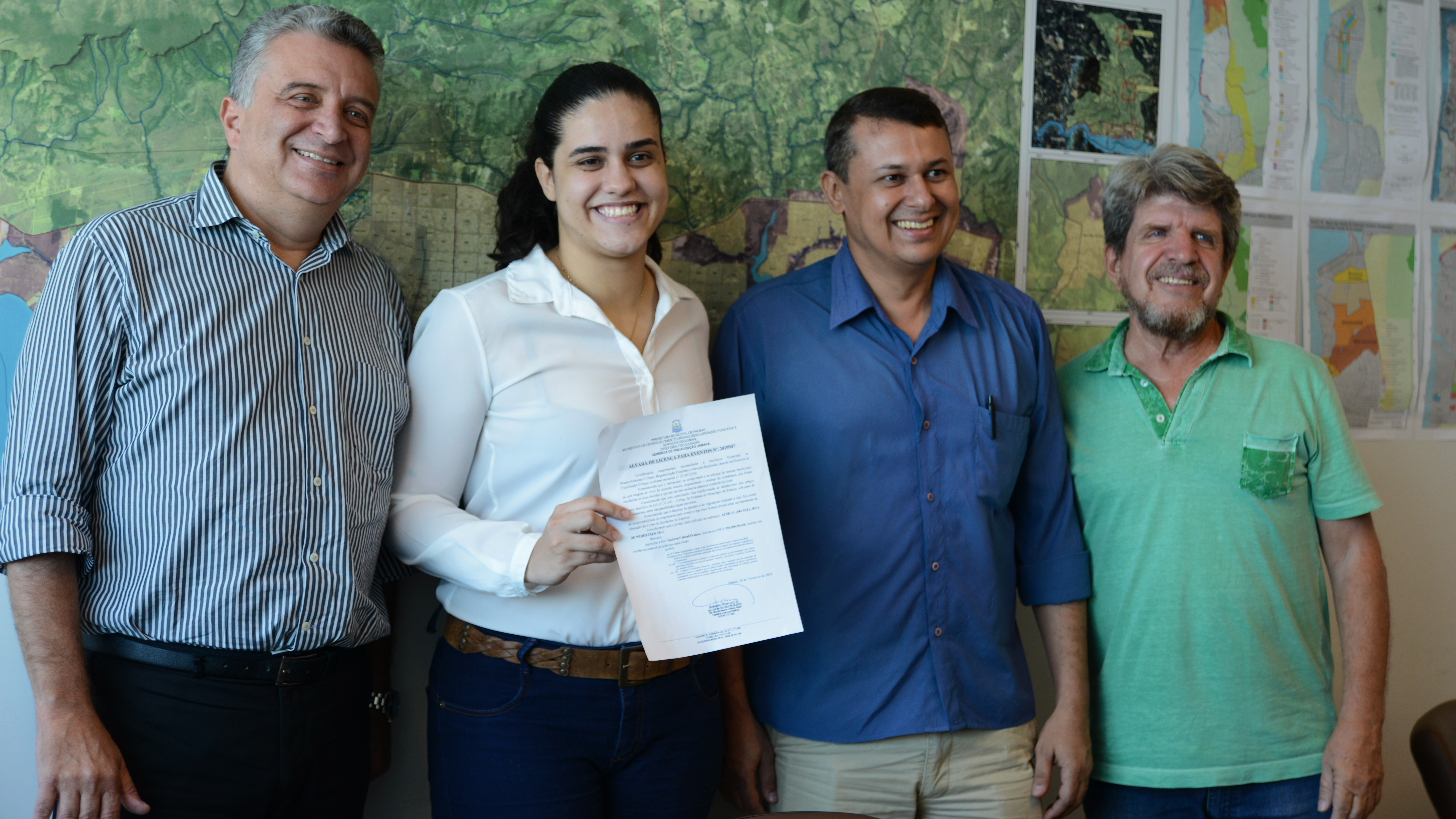 Prefeitura de Palmas emite dois Alvarás de Funcionamento para blocos de Carnaval de rua na Capital