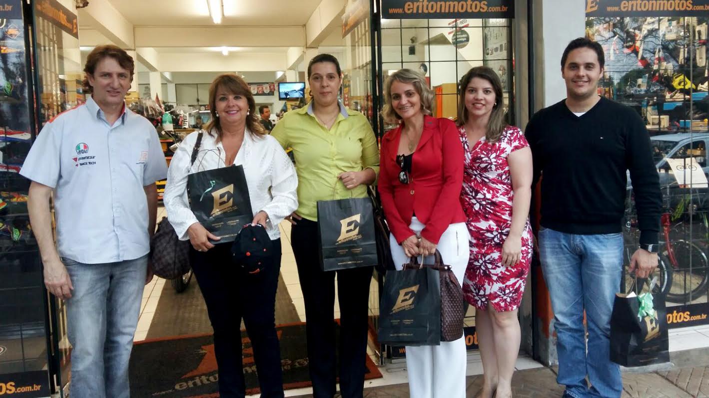 Secretária de Desenvolvimento Econômico conhece Programa Bairro Empreendedor em Maringá-PR