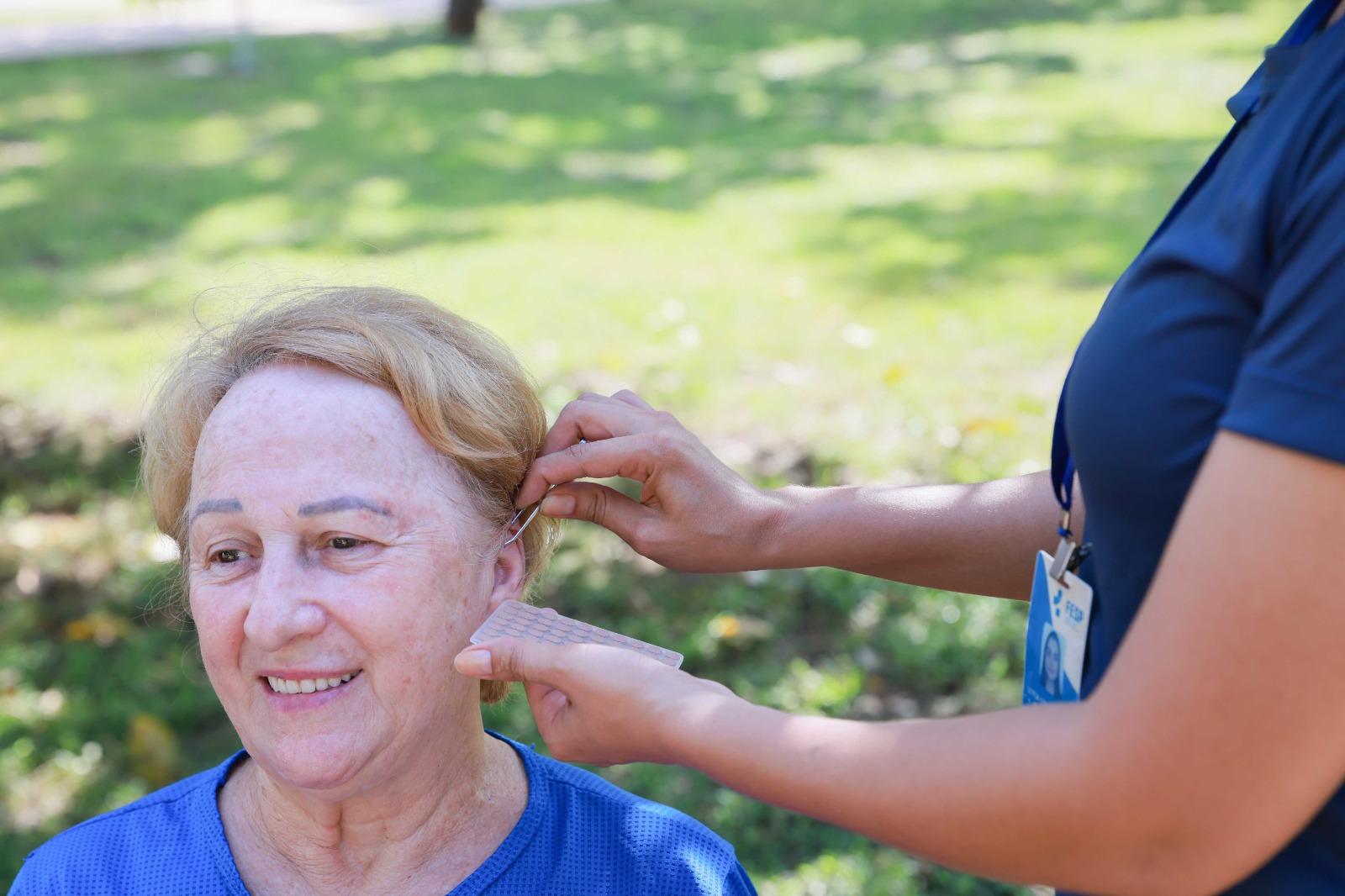 Sessões de auriculoterapia foram oferecidas para participantes
