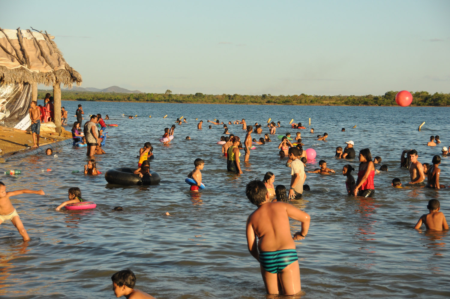 Temporada conta com as quatro praias oficiais de Palmas próprias para recreação