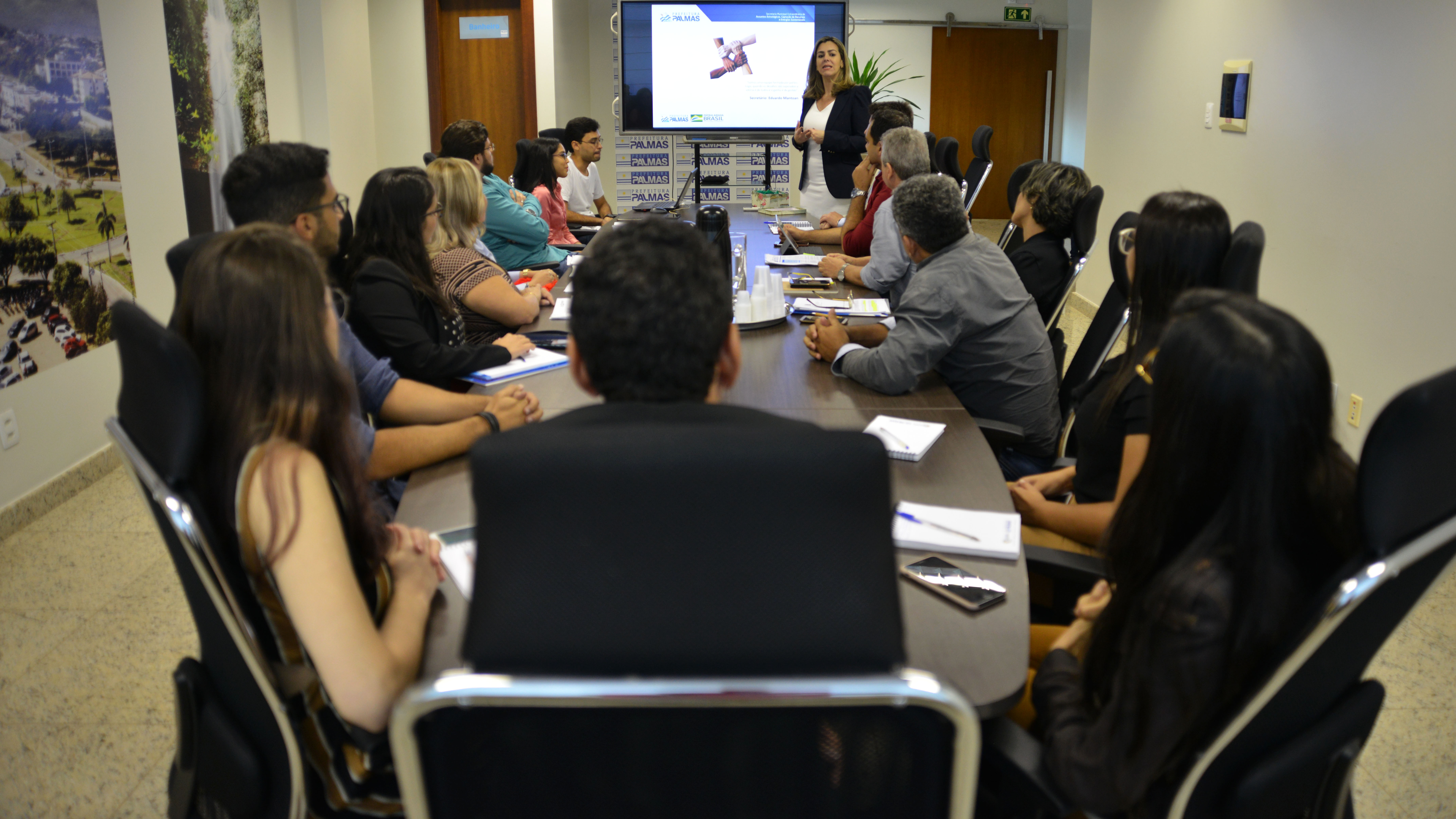 Cinthia Ribeiro recebe diagnóstico dos convênios e projetos em execução pela equipe da Secretaria Extraordinária de Assuntos Estratégicos