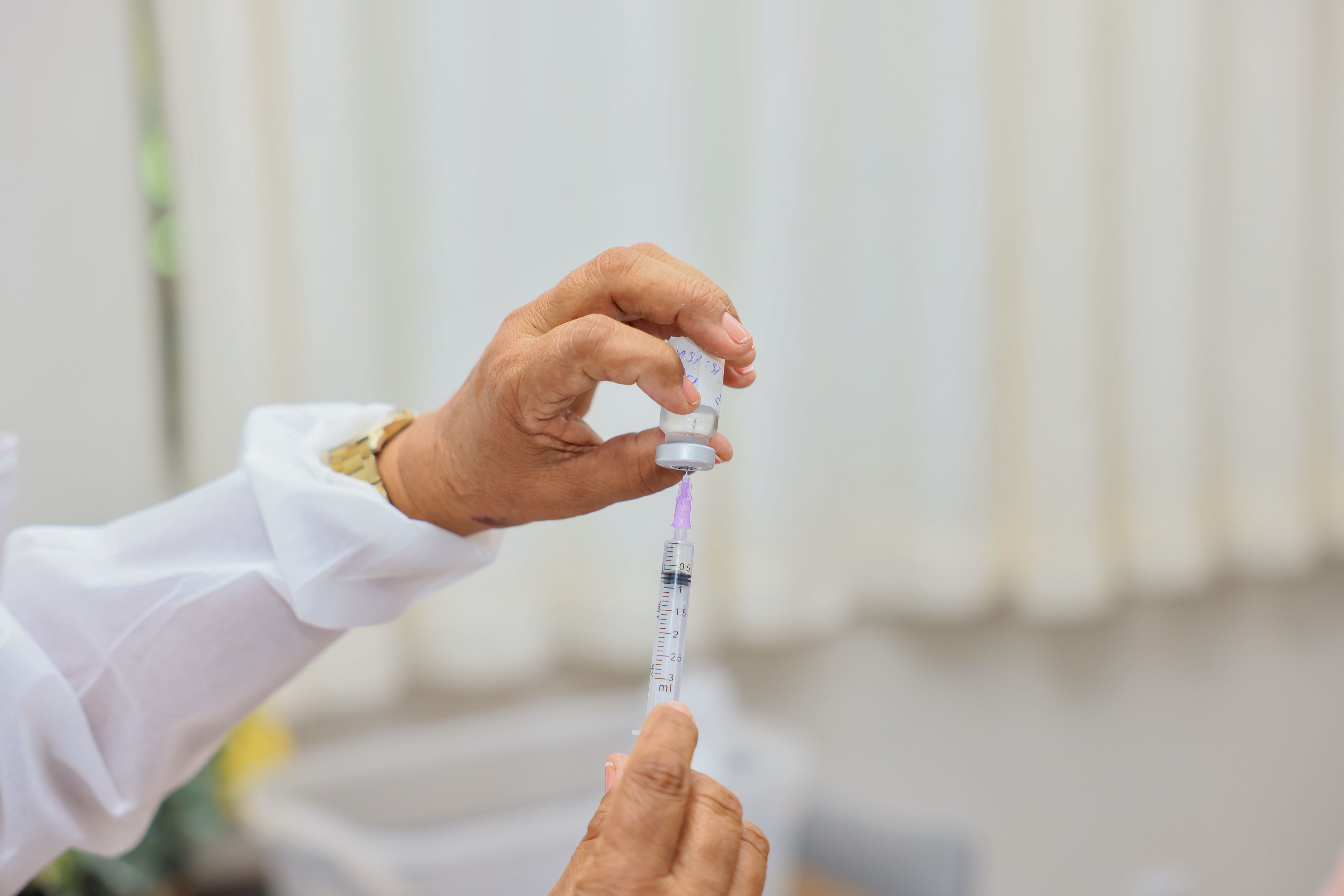 Campanha de vacinação é uma mobilização nacional para proteger crianças e jovens contra doenças preveníeis