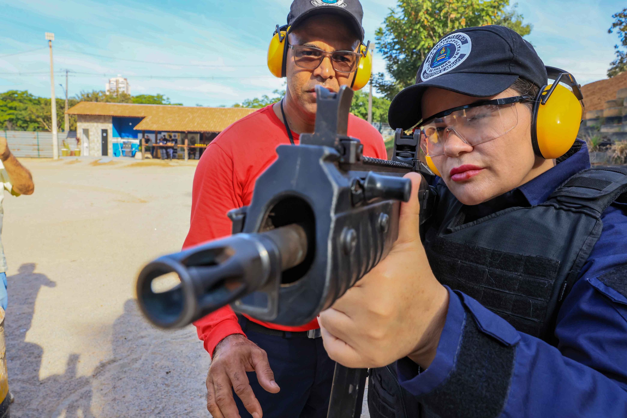 GMP realiza treinamento prático de tiro durante estágio anual de qualificação profissional