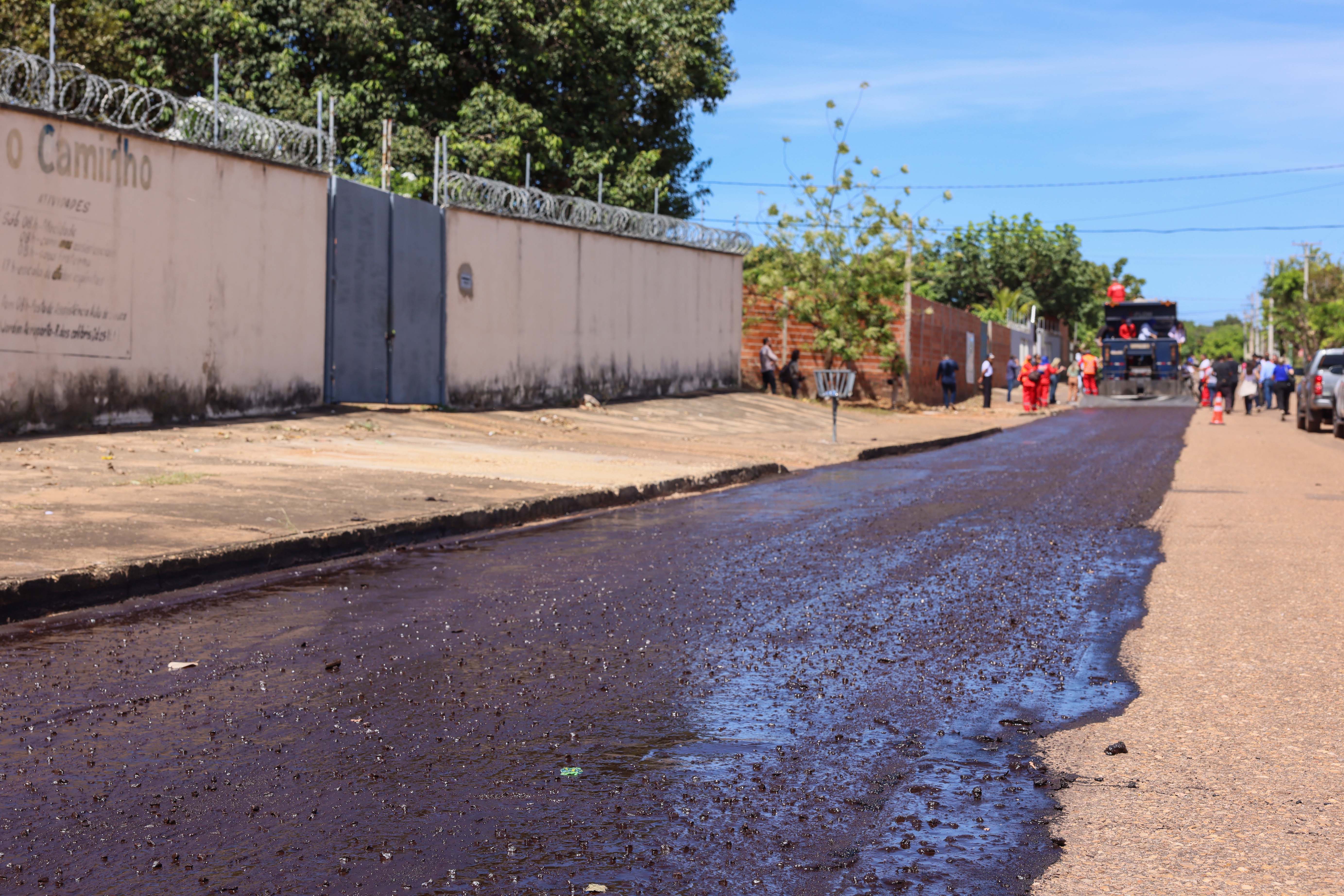 Recapeamento na Arno 44 (409 Norte)Data: 19/05/2025Local: Quadra Arno 44 (409 Norte) - Palmas - TOFoto: Júnior Suzuki