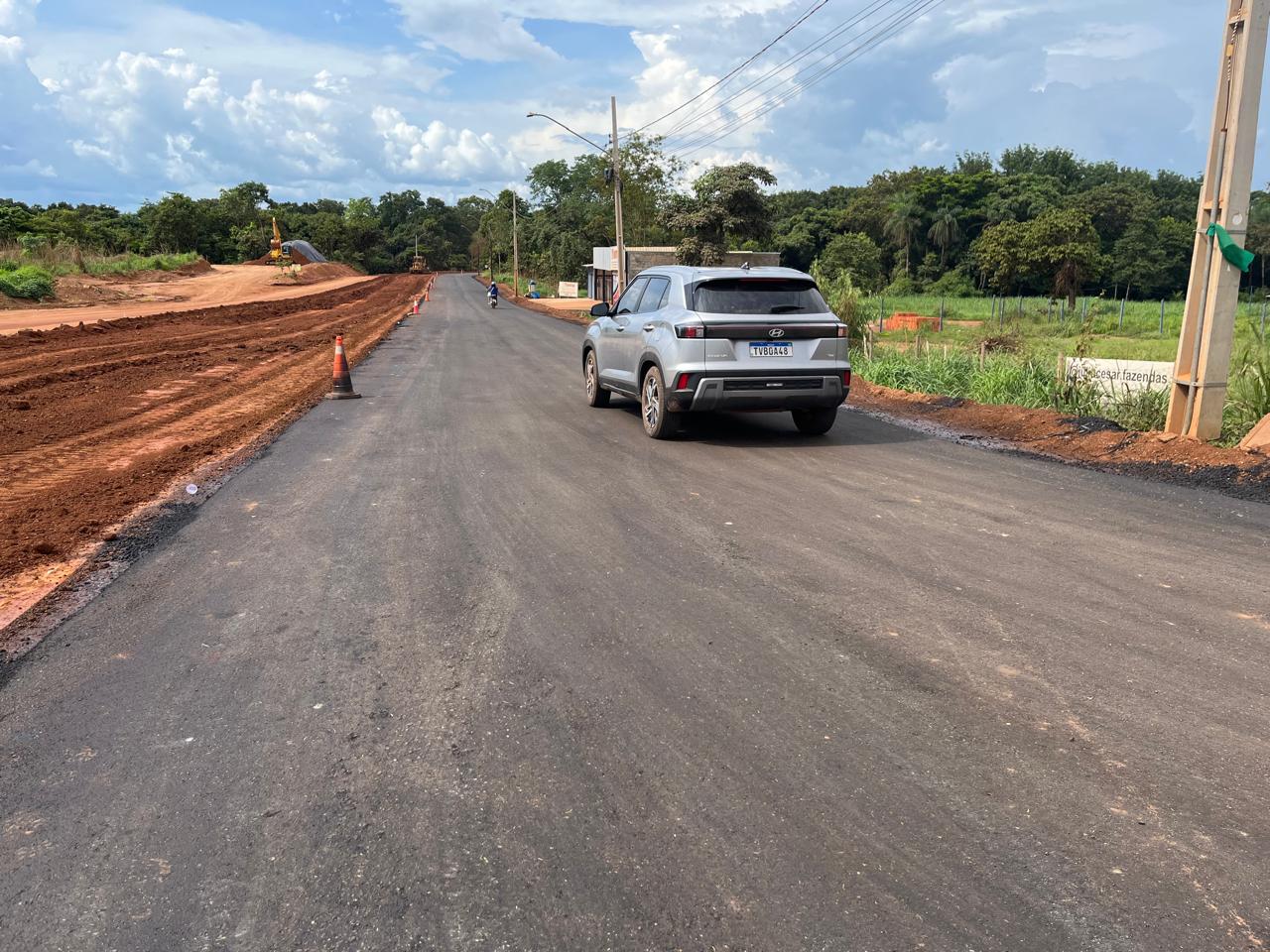 Tráfego de veículos é liberado em trecho recém-pavimentado de acesso à região norte de Palmas