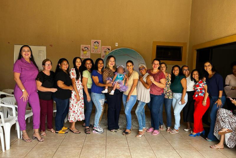 Criança da Casa Abrigo Raio de Sol é adotada por casal com ajuda de aplicativo do Tribunal de Justiça