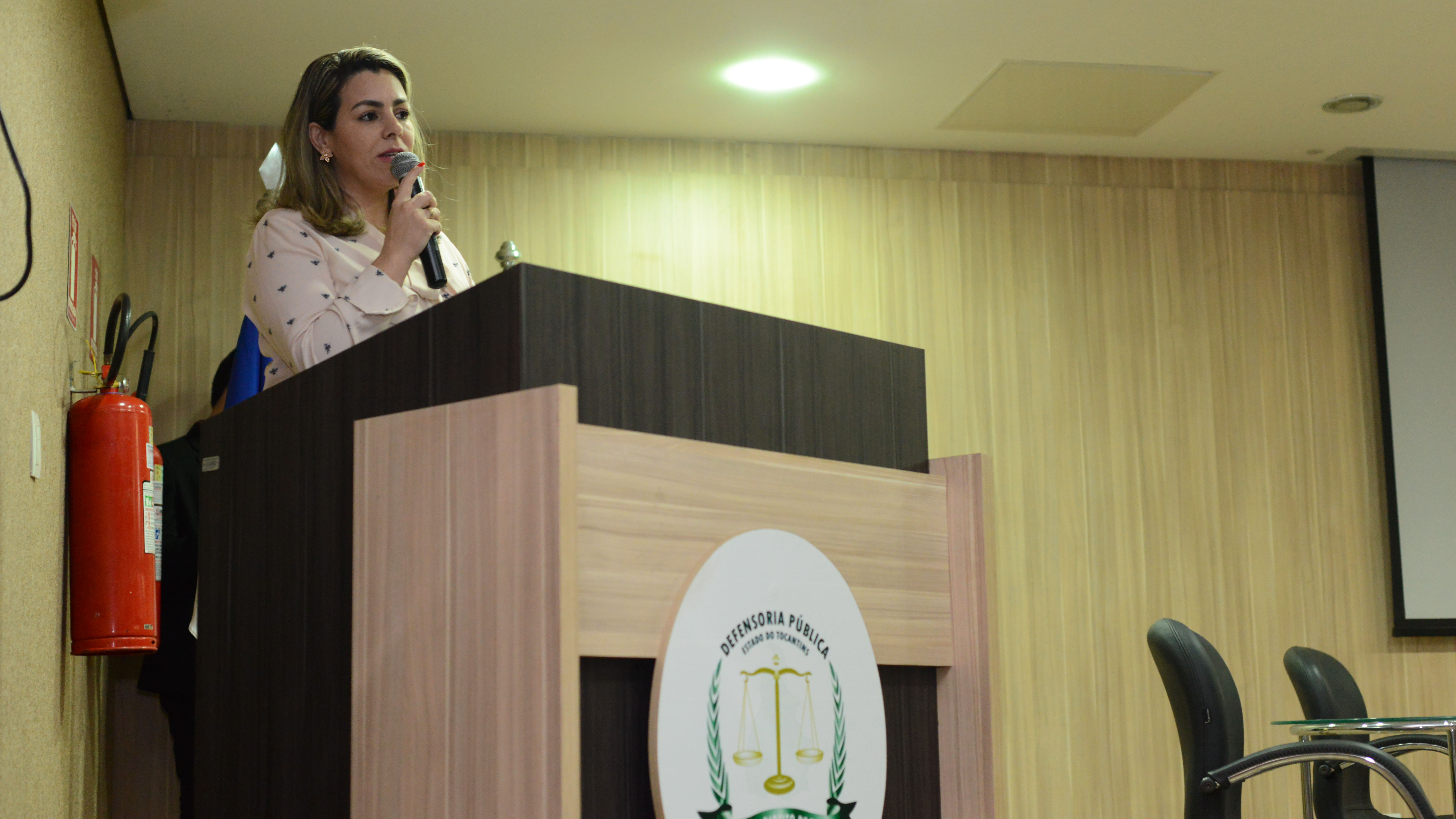 Em evento sobre equidade de gênero, Cinthia Ribeiro destaca os desafios das mulheres na atualidade