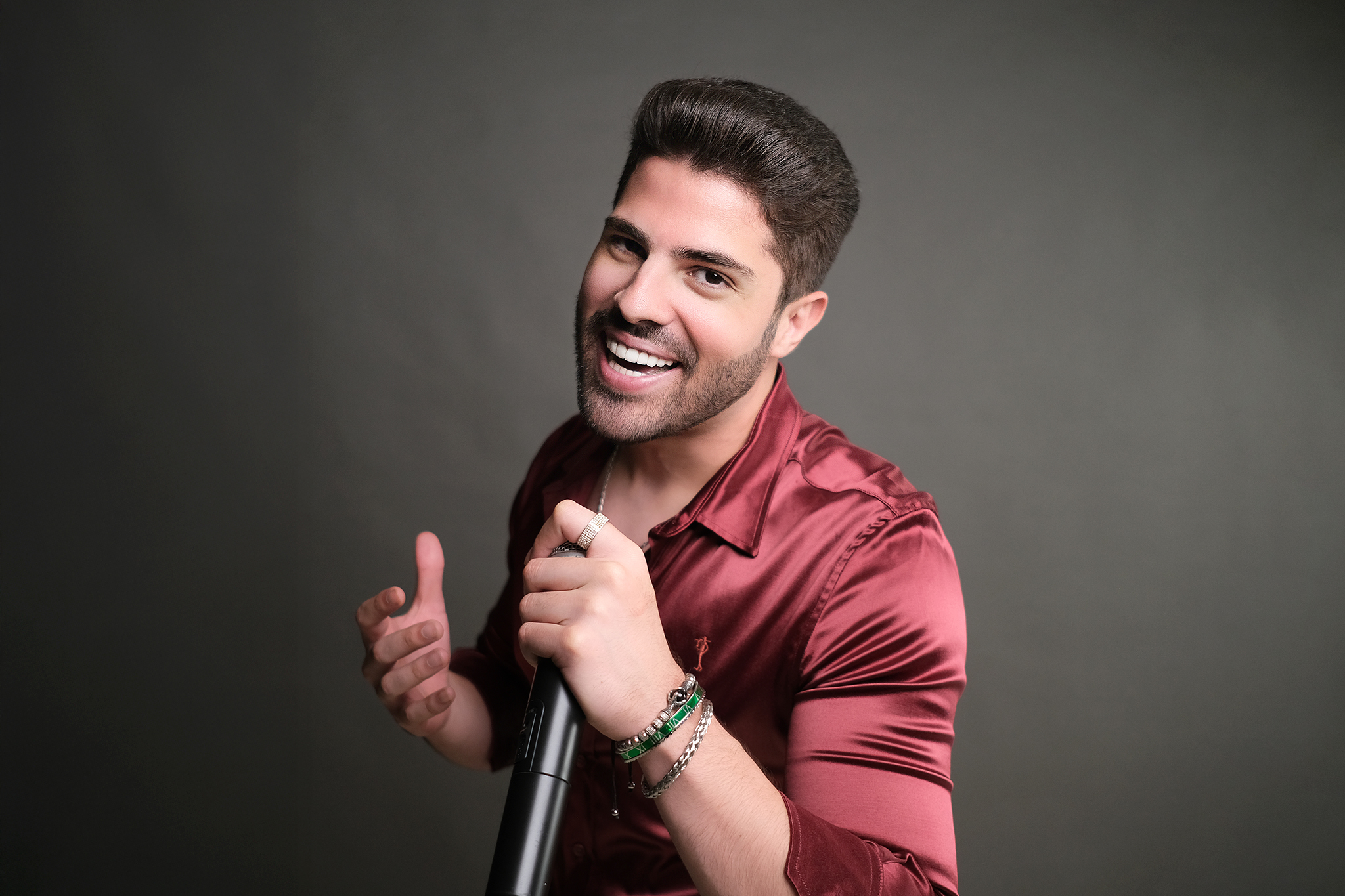 Arraiá da Capital terá sertanejo com Fernando Guedes neste sábado, 28