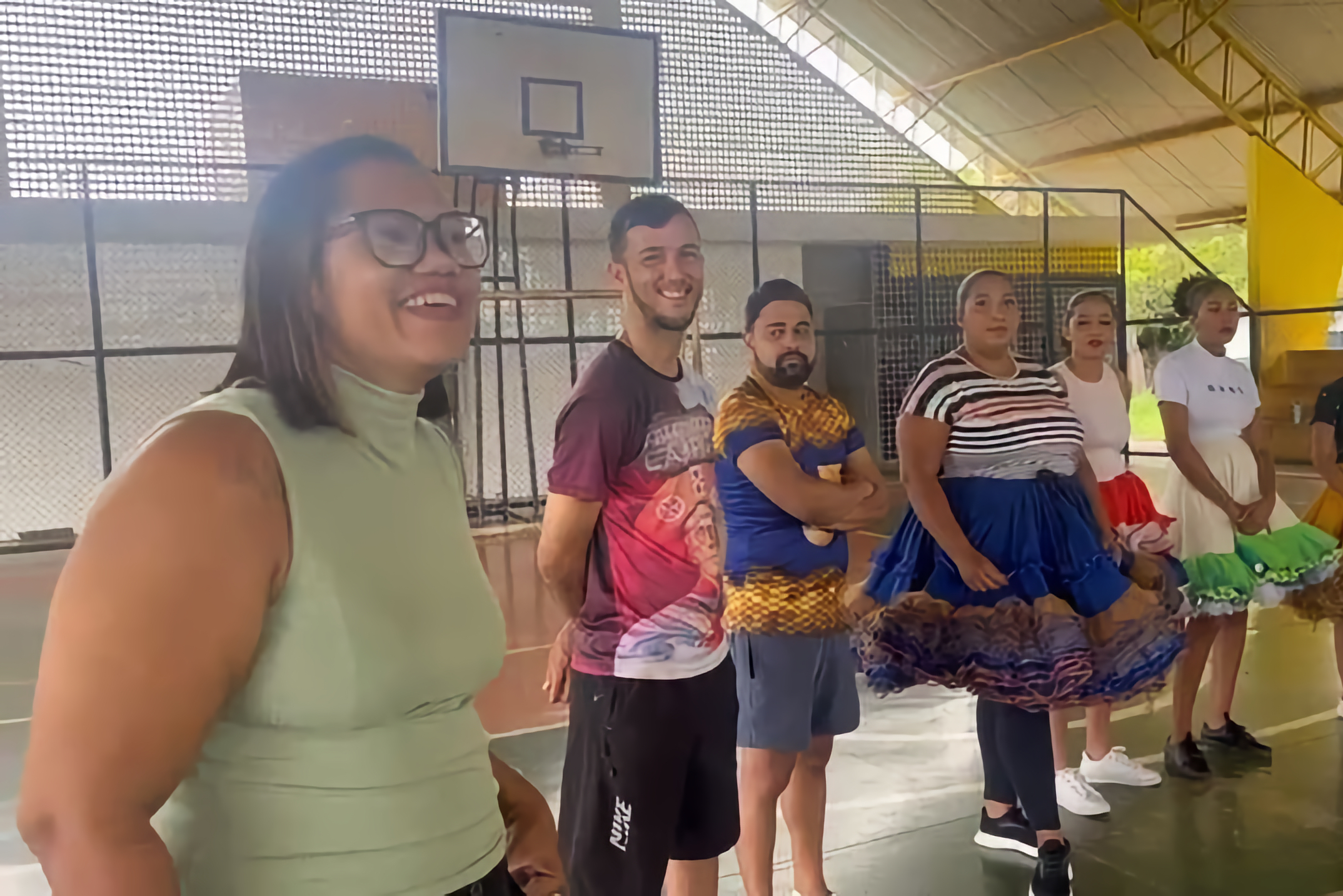 Léia Santos [à esquerda] afirma que toda nova temporada do Arraiá promove a geração de muitos empregos em diversas áreas de atuação junto às quadrilhas de Palmas