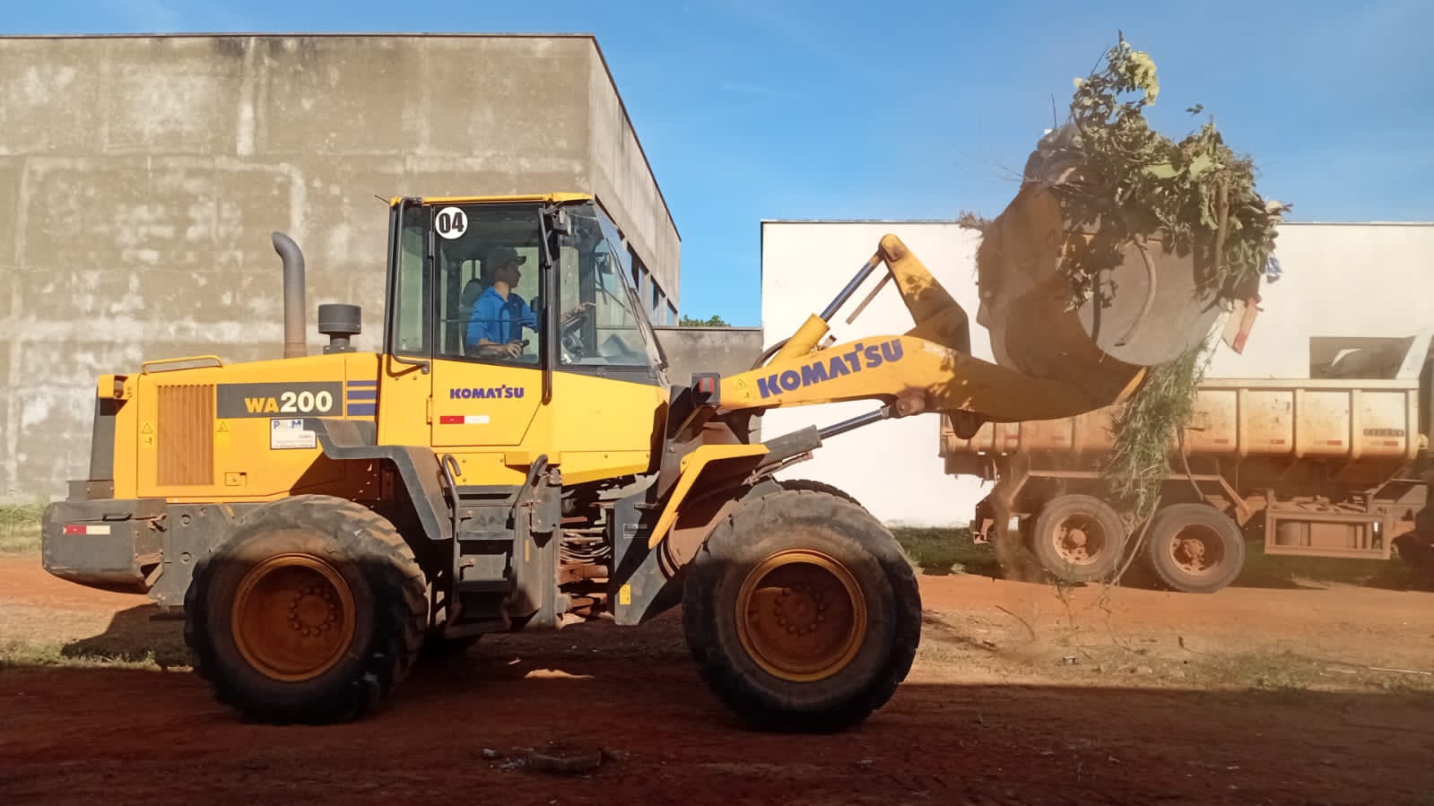 Limpeza na quadra ACNO 1 e 11 (103 Sul)