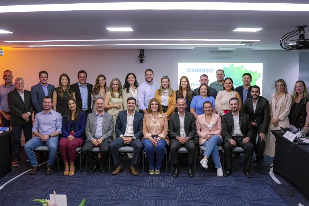 Titular da Semed representa Palmas em reunião do Conselho Nacional de Secretários de Educação das Capitais