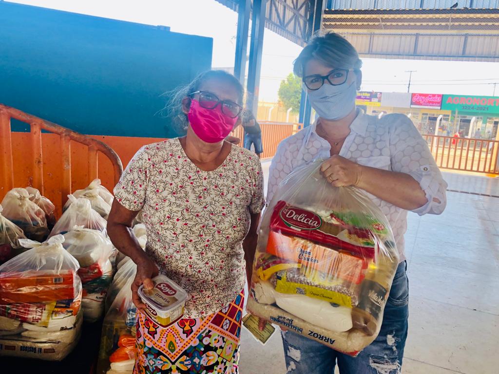 Sedes entrega mais de 300 kits de alimentação a trabalhadores autônomos e MEIs