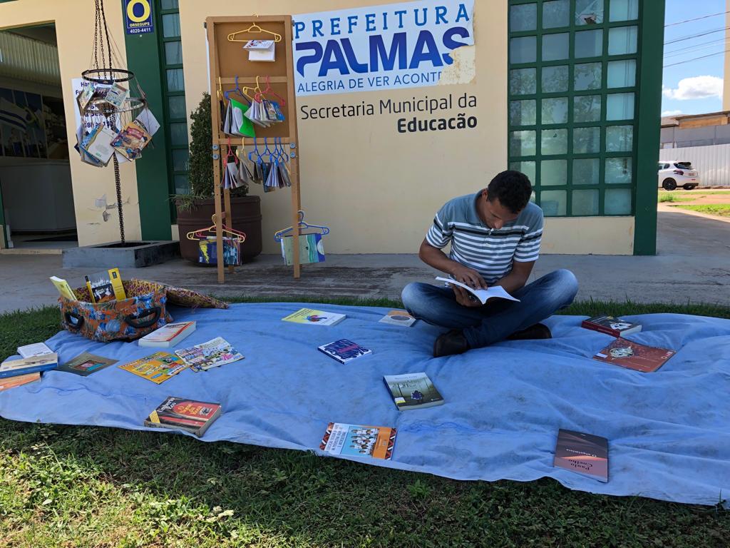 Projeto Biblioteca Mágica Itinerante estimula formação de leitores