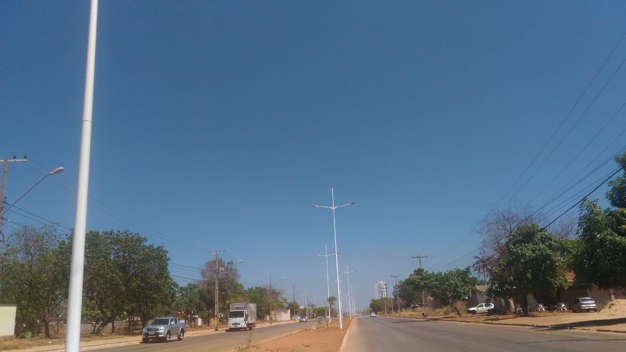 Prefeitura de Palmas conclui nova iluminação de LED nas avenidas L0-05 e L0-12